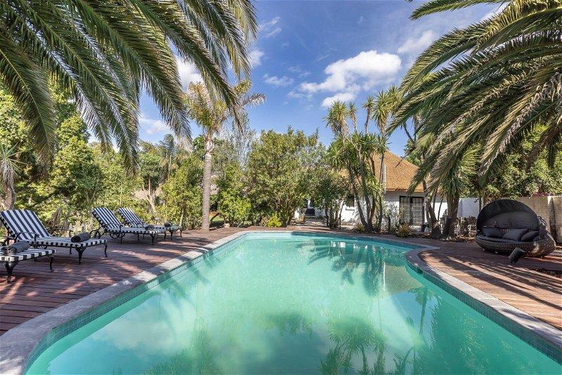 Africa Lodge Съмърсет Уест Екстериор снимка